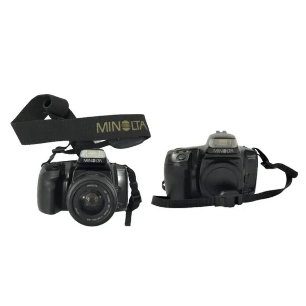 Minolta Maxxum 300si 35mm Camera Bundle